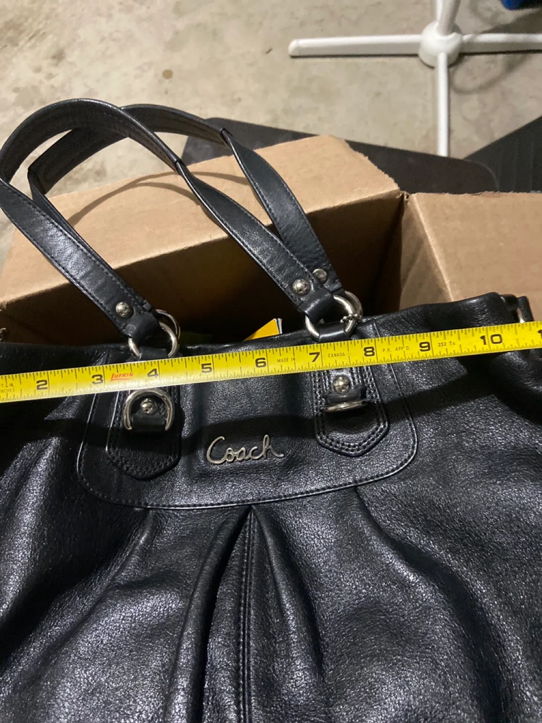 Coach Black Leather Shoulder Bag image indicator(6)