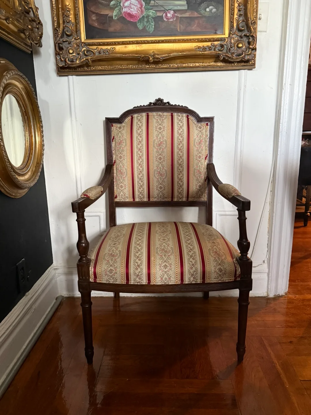 French style chair thumbnail