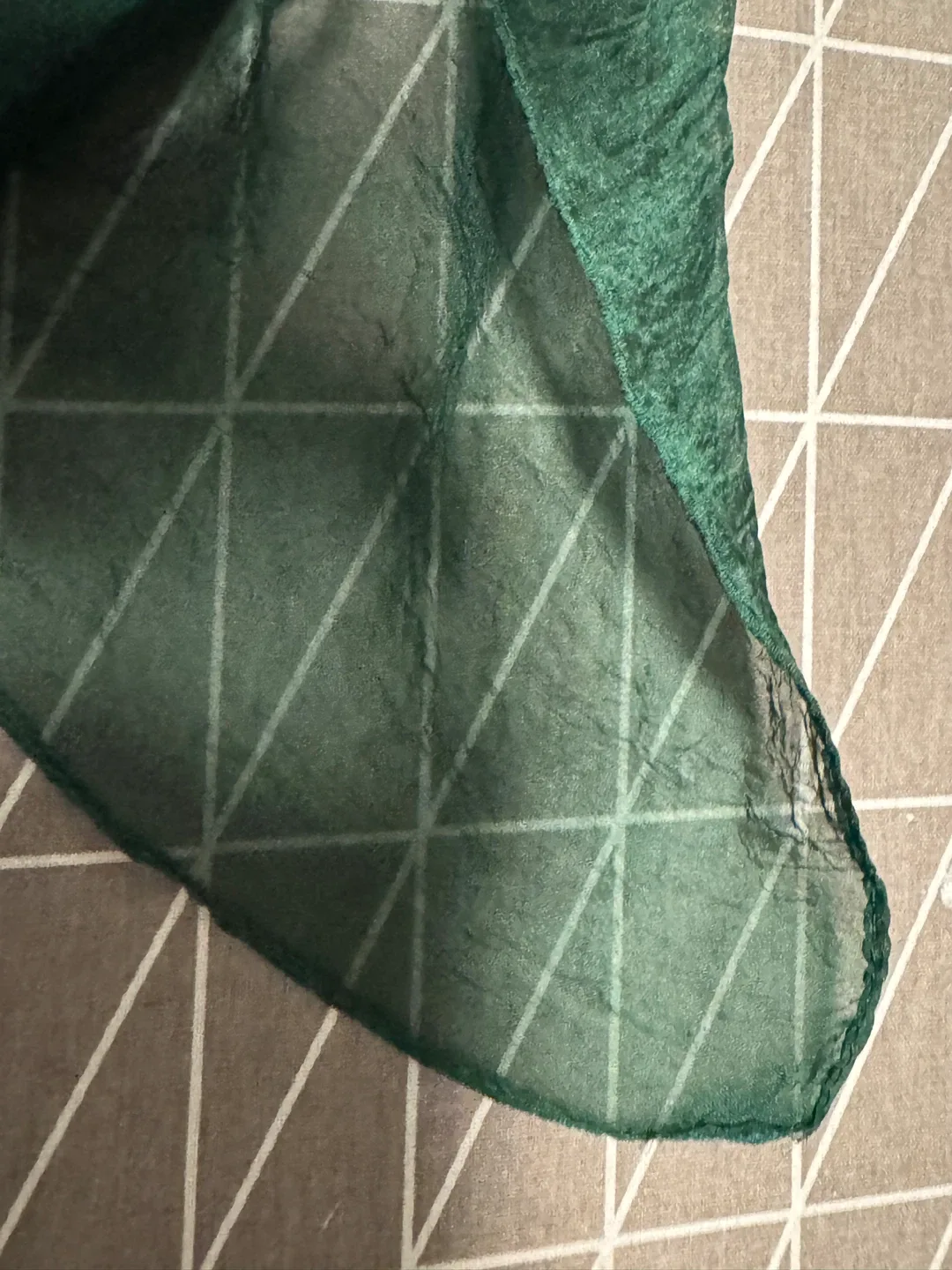 big Green Scarf image indicator(2)