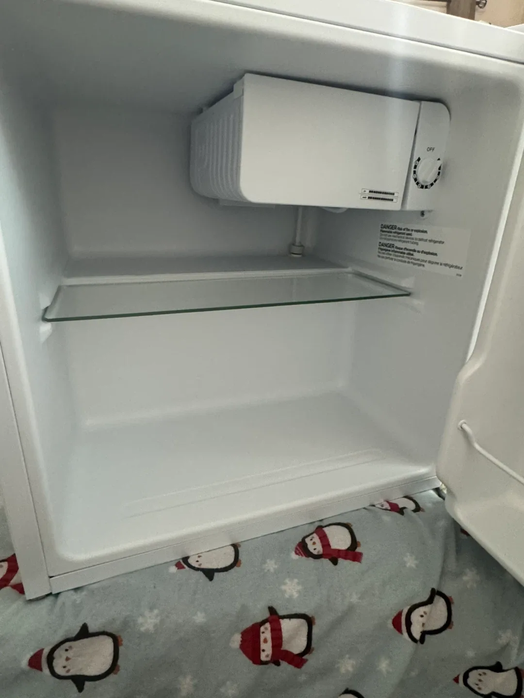 Master Chef Compact Refrigerator - New in Box image indicator(7)