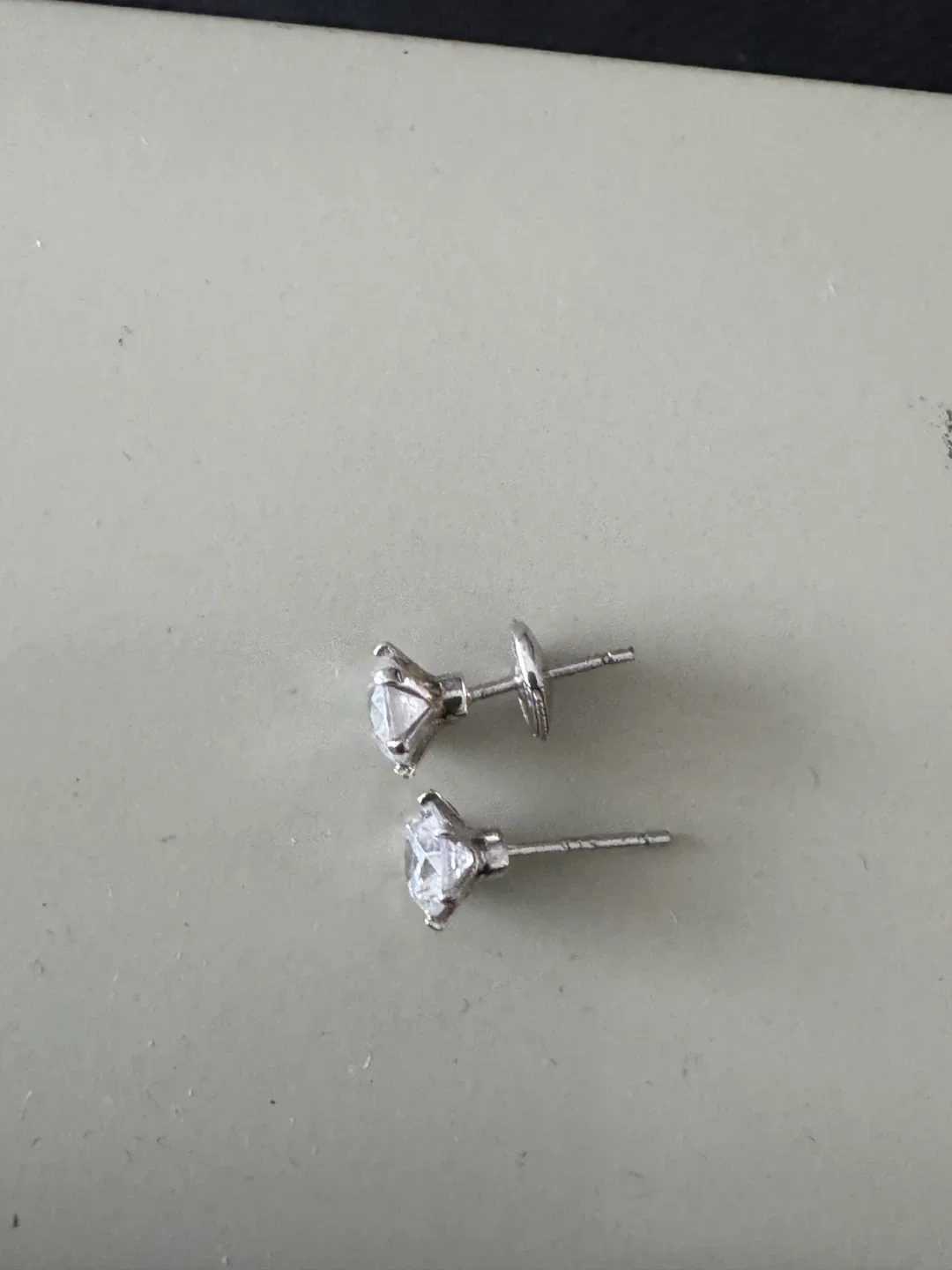Diamond Stud Earrings thumbnail