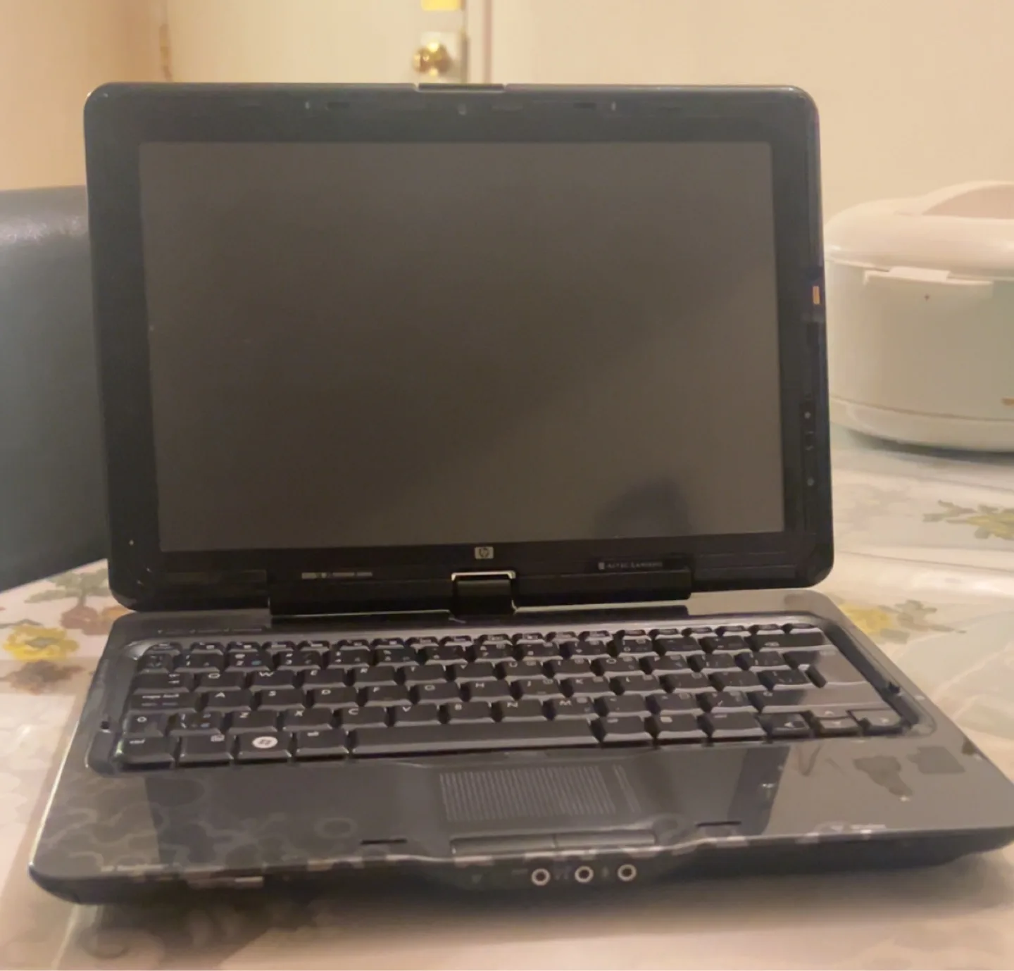 HP TouchSmart PC Laptop thumbnail