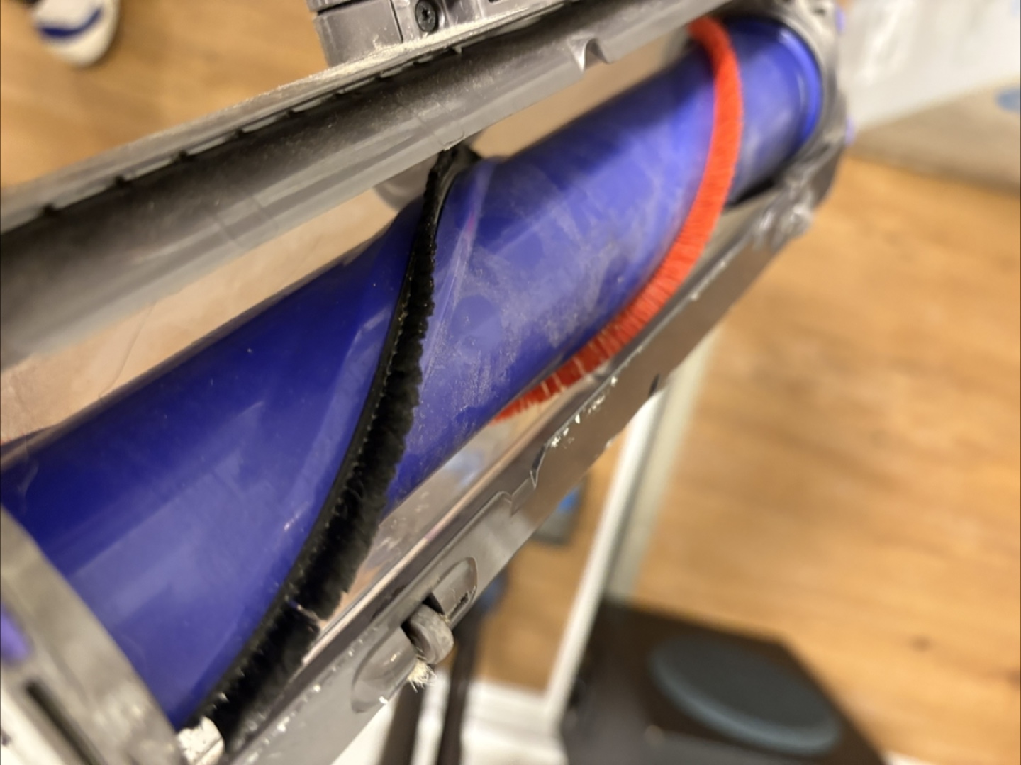 Dyson Vacuum Cleaner - photo 3