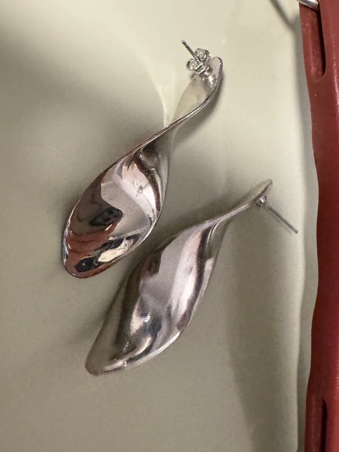 Silver Dangle Earrings thumbnail