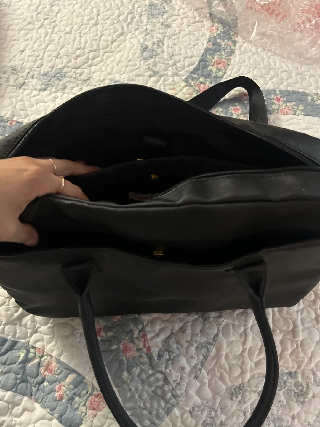 Joe Fresh Black Laptop/Work Bag image indicator(3)