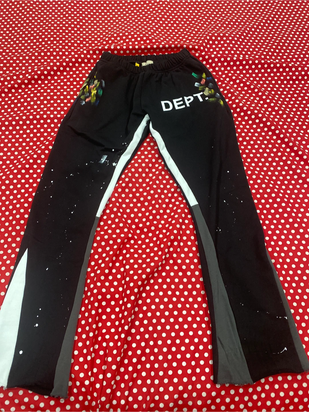 Trade Gallery Dept. Black Sweatpants - Size M fit like small