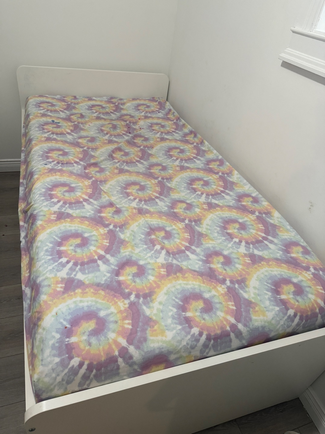 Twin beds sofa dining table from Amazon - photo 5