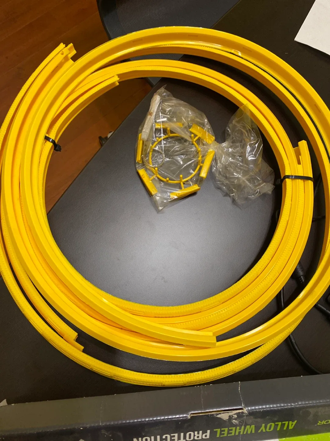 AlloyGator Wheel Protection - Yellow image indicator(2)