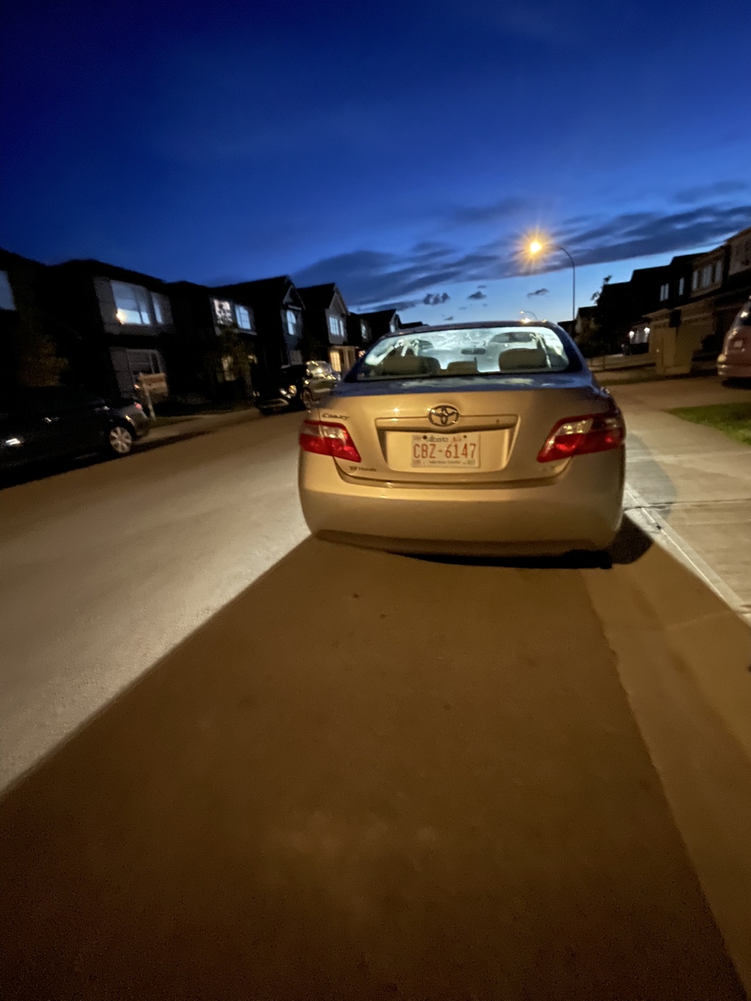 Toyota Camry - photo 2