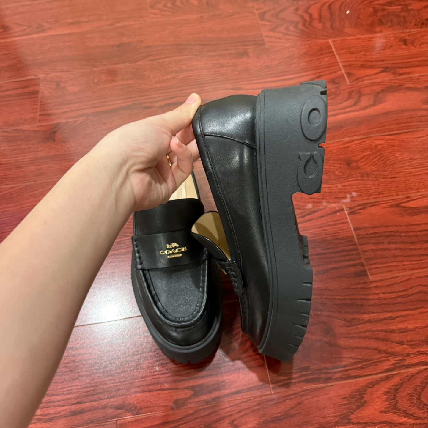 Coach Black Leather Loafers - photo 2