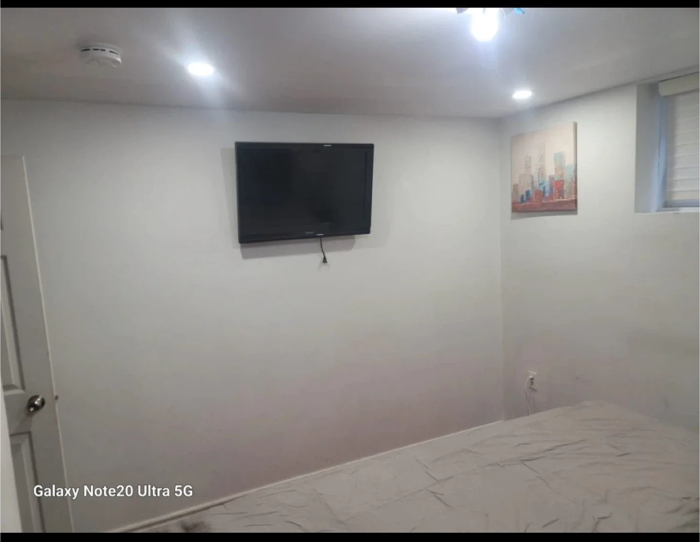 1 bedroom basement image indicator(5)