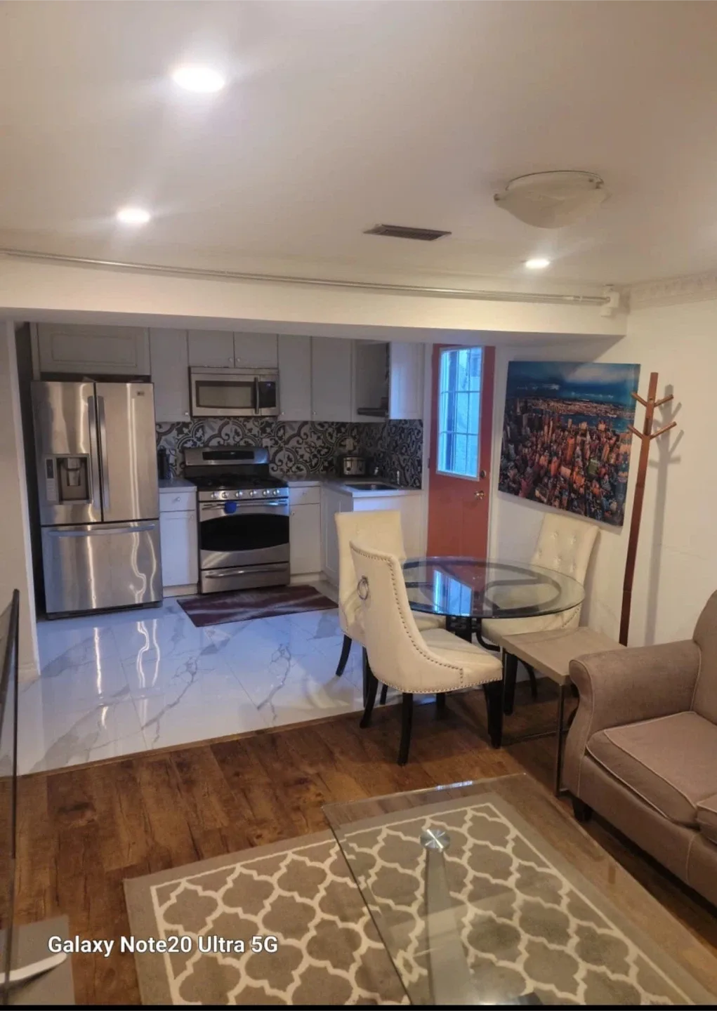 1 bedroom basement image indicator(7)