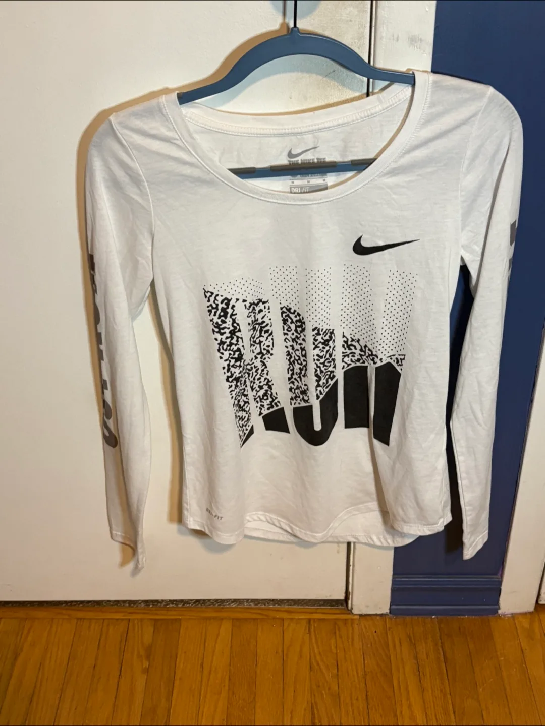 Nike Dri-FIT Long Sleeve Running Shirt thumbnail