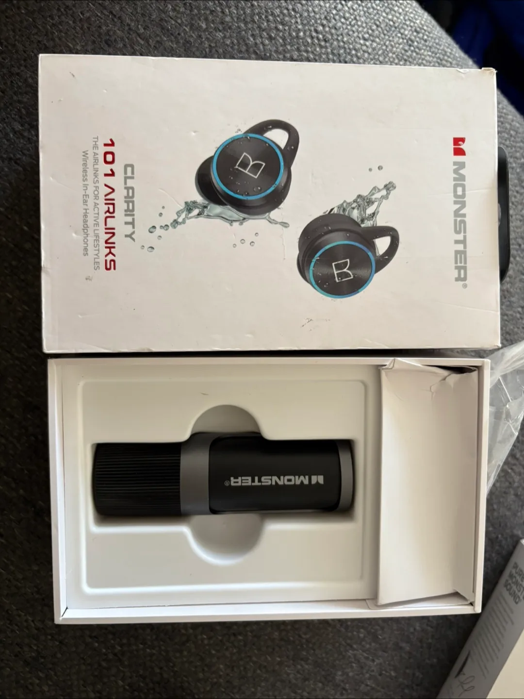 Monster Clarity 101 Airlinks Wireless Earbuds - New thumbnail