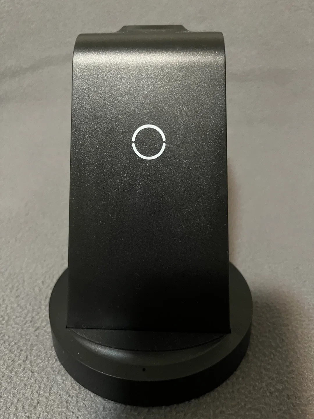 3 in 1 Wireless Charger CW350 - Black image indicator(3)