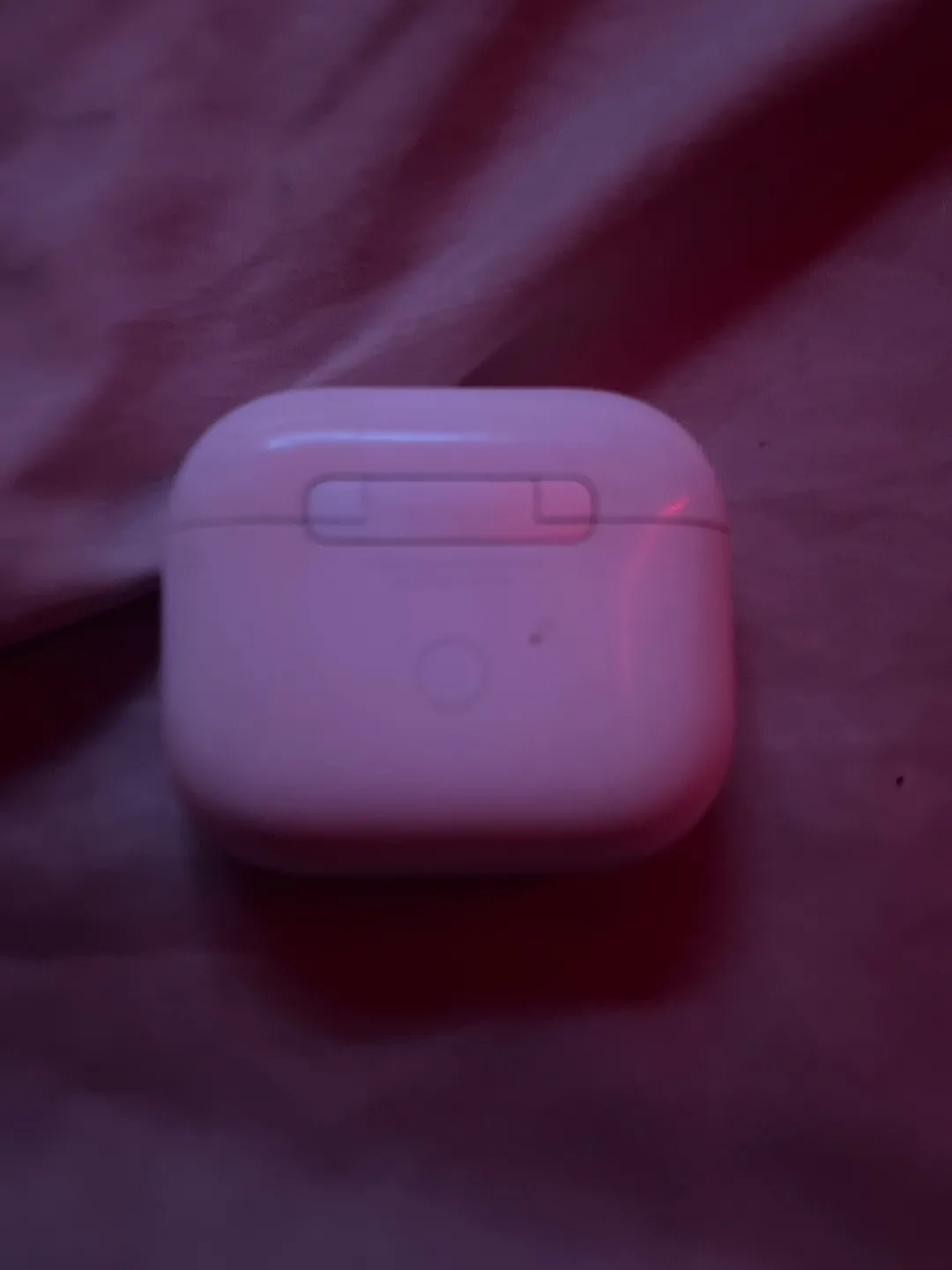 Apple AirPods Pro (3 generation) image indicator(3)