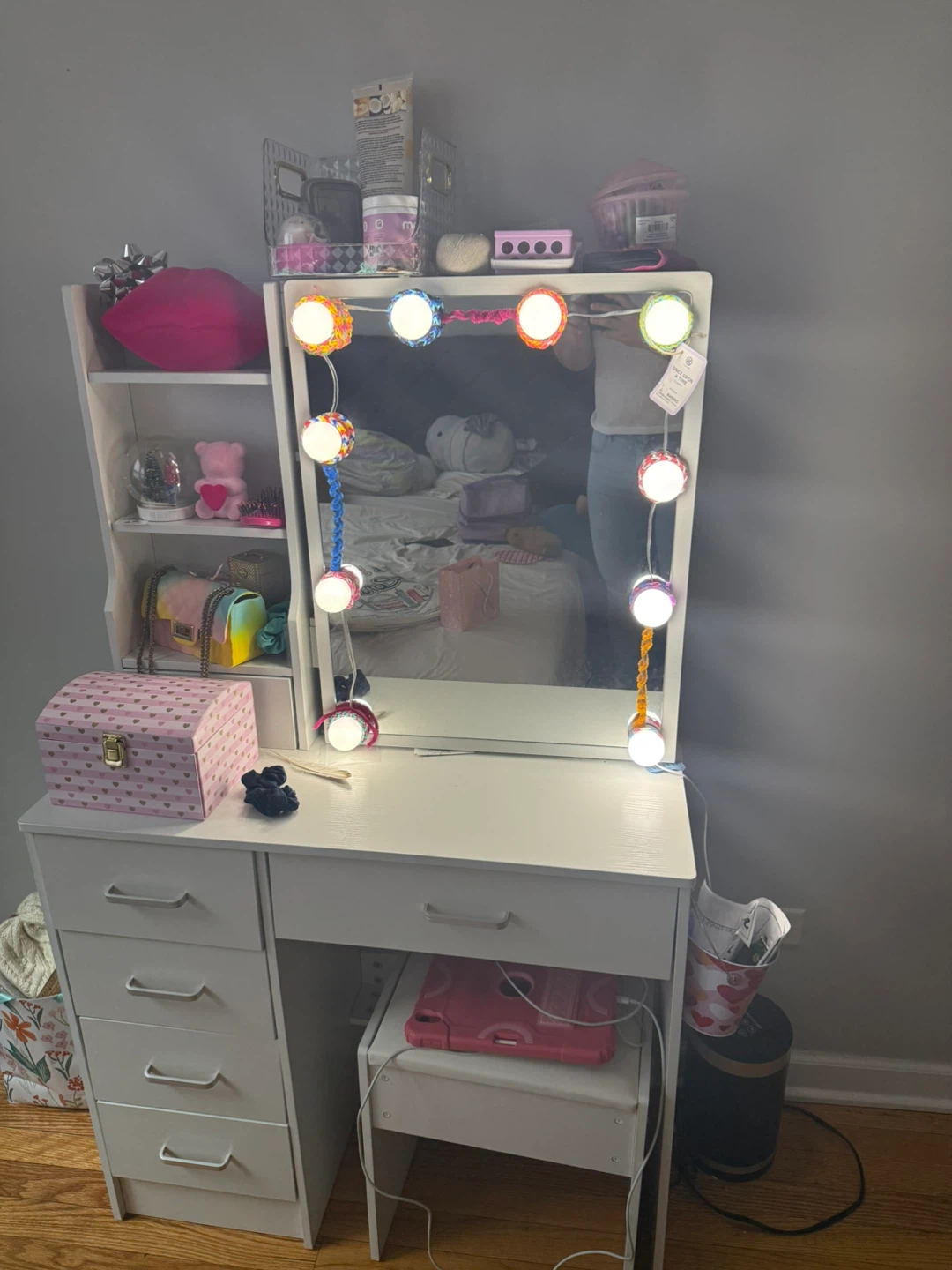 Vanity Desk with Lighted Mirror