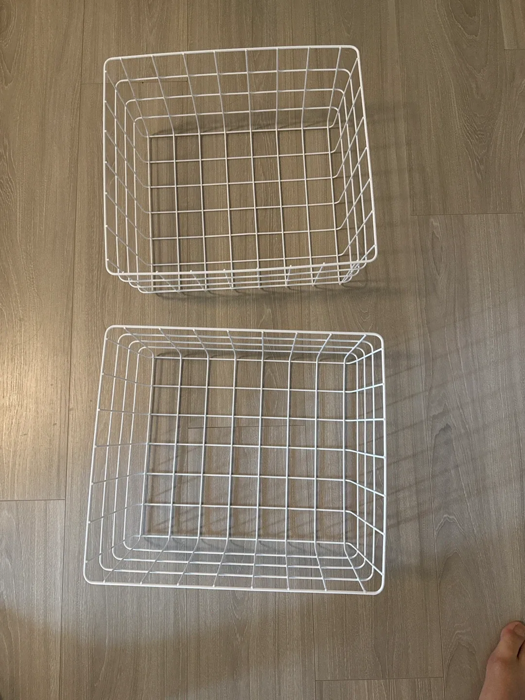 Two White Wire Storage Baskets thumbnail