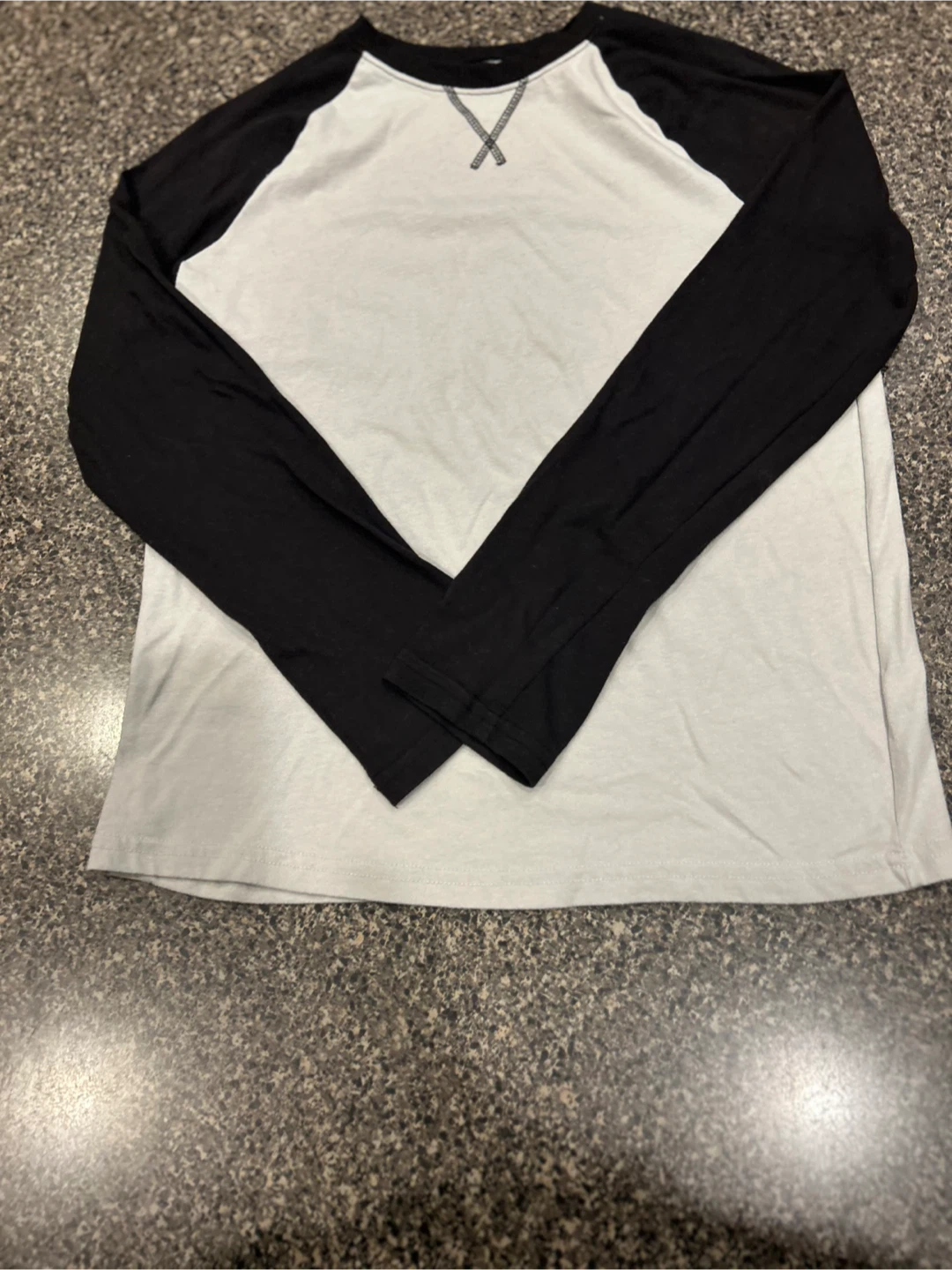 Boys' Black/Gray T-Shirts Bundle Size 8 - photo 2