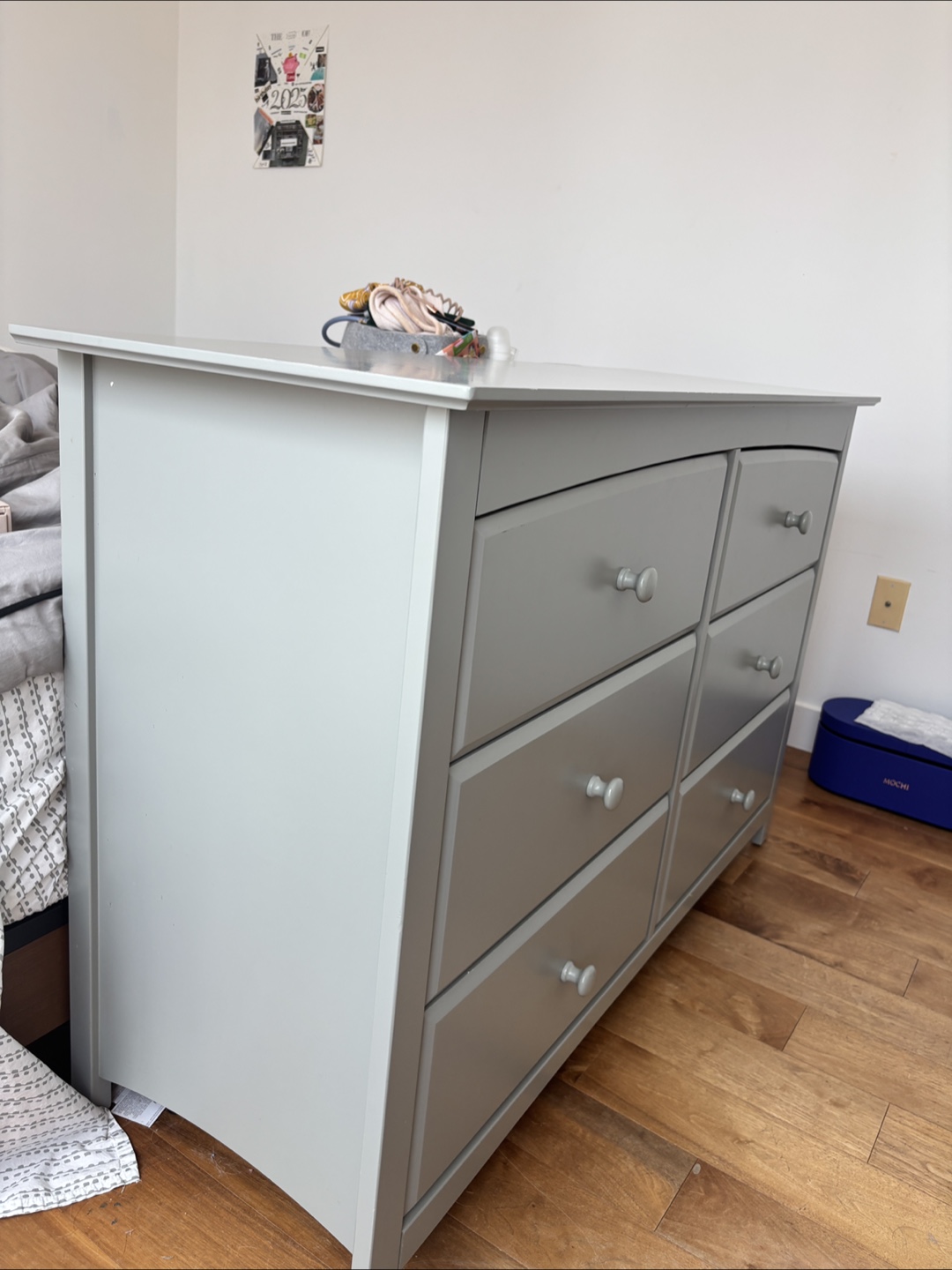 Gray 6-Drawer Dresser - photo 3