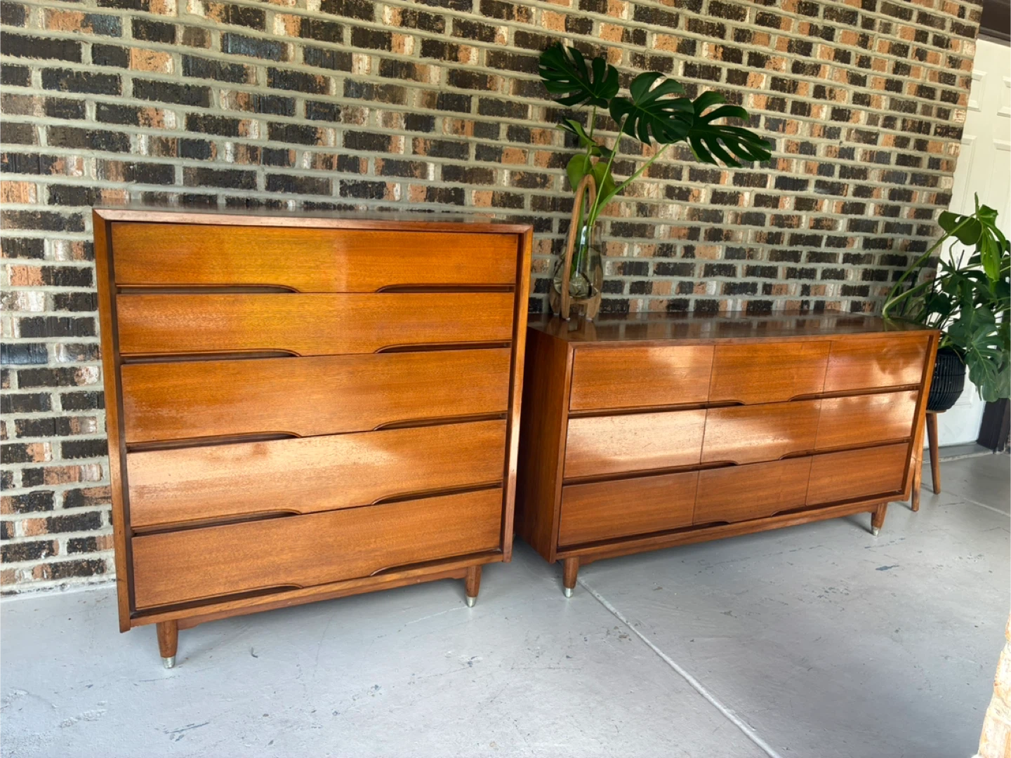 Vintage Mid Century Modern Dresser Set - photo 5