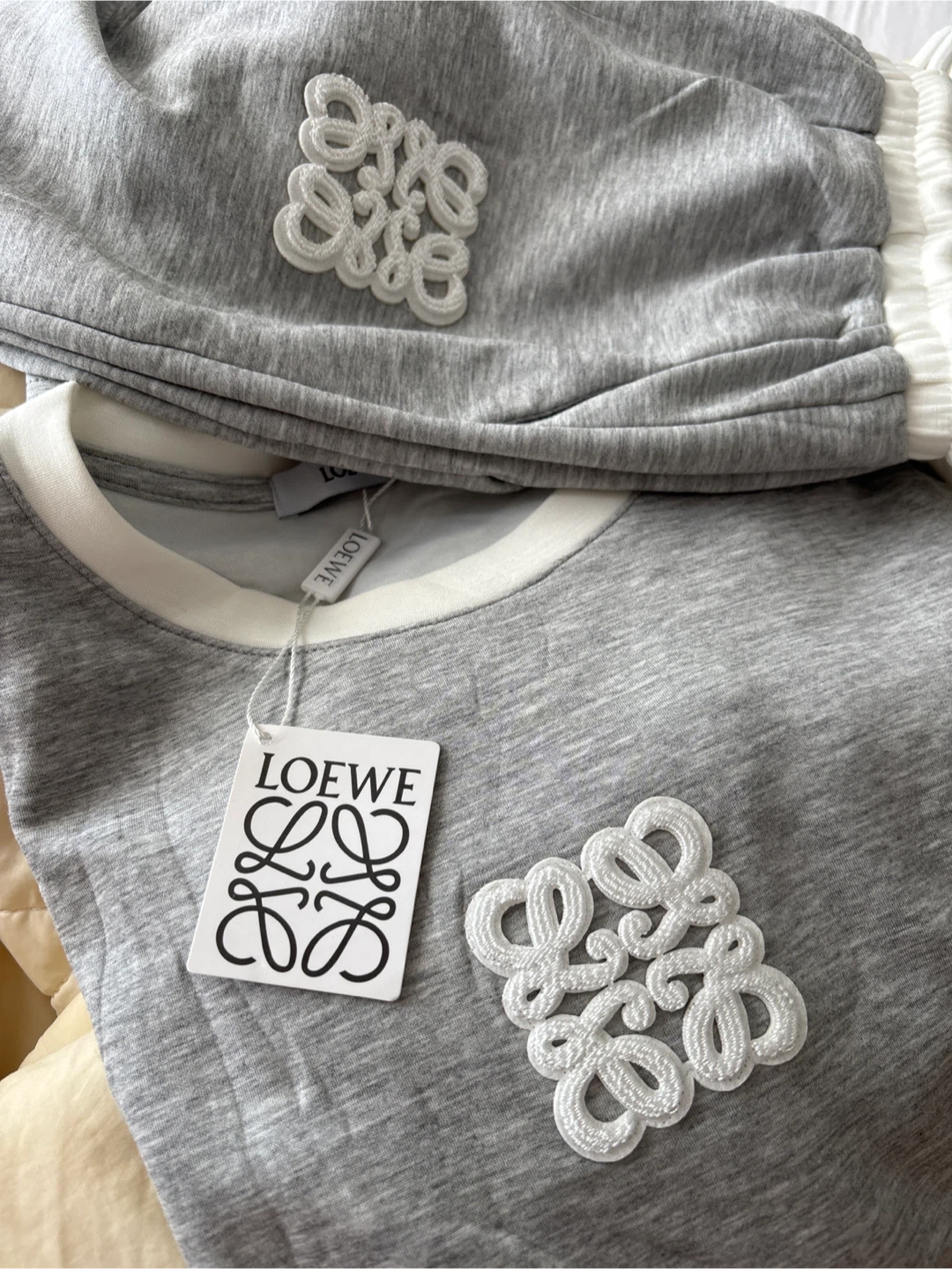 Loewe Grey Lounge Set - photo 5