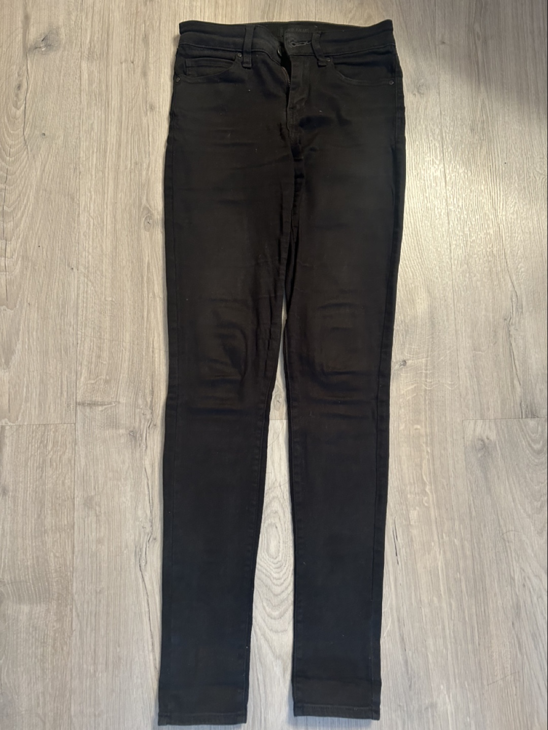 Uniqlo Black Skinny Tapered Jeans