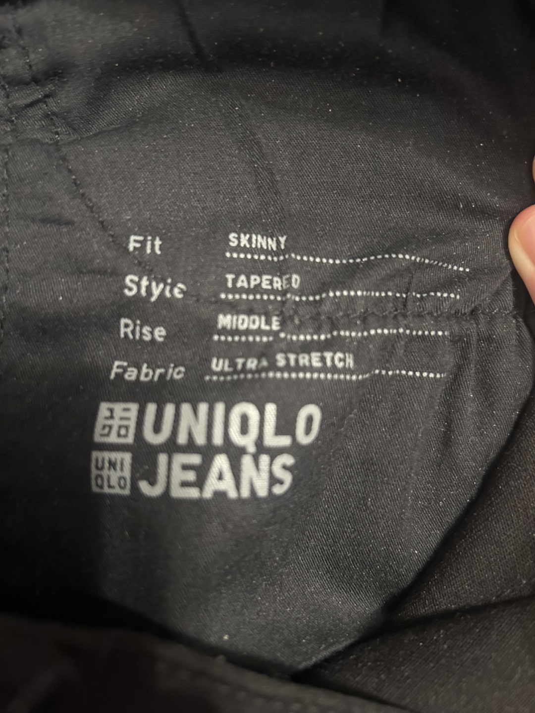 Uniqlo Black Skinny Tapered Jeans - photo 4