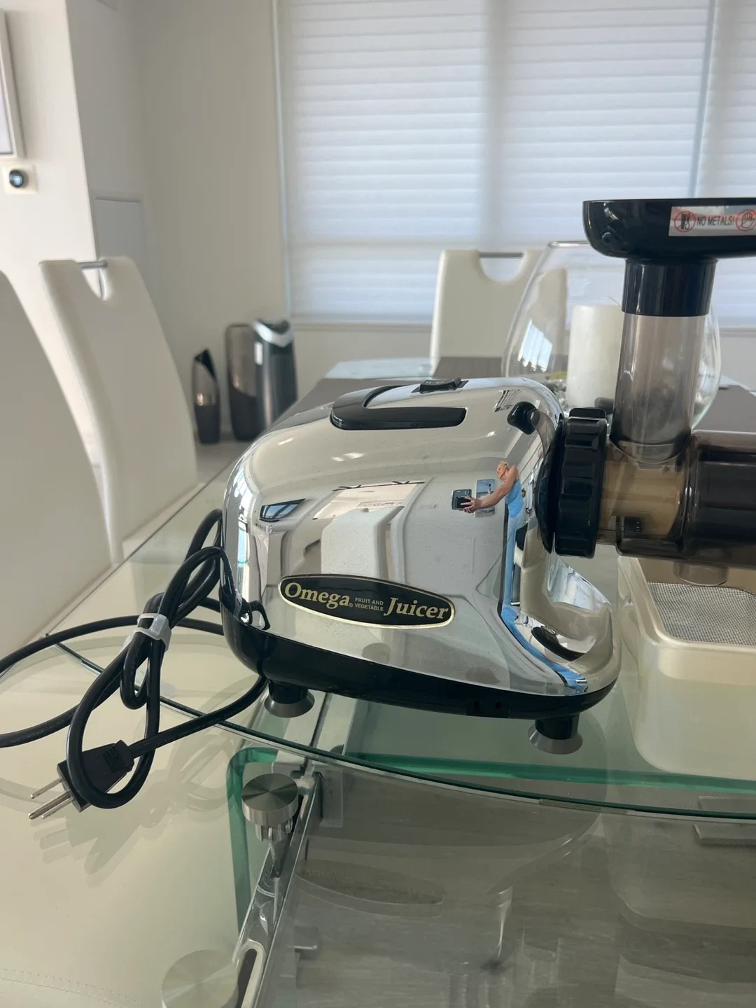 Omega Juicer image indicator(2)