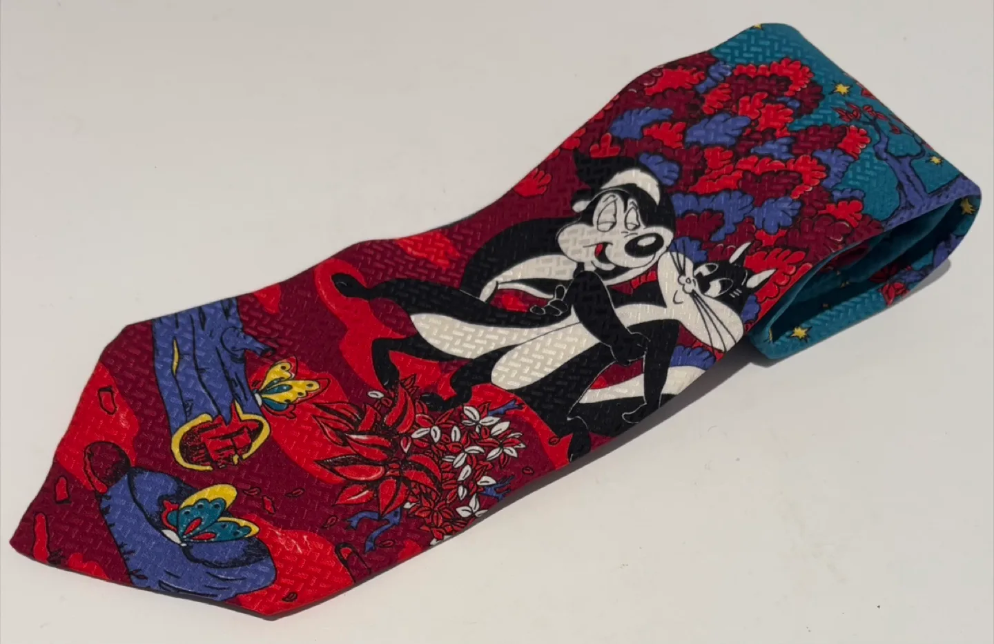 Vintage Looney Tunes Pepe Le Pew Silk Tie image indicator(2)