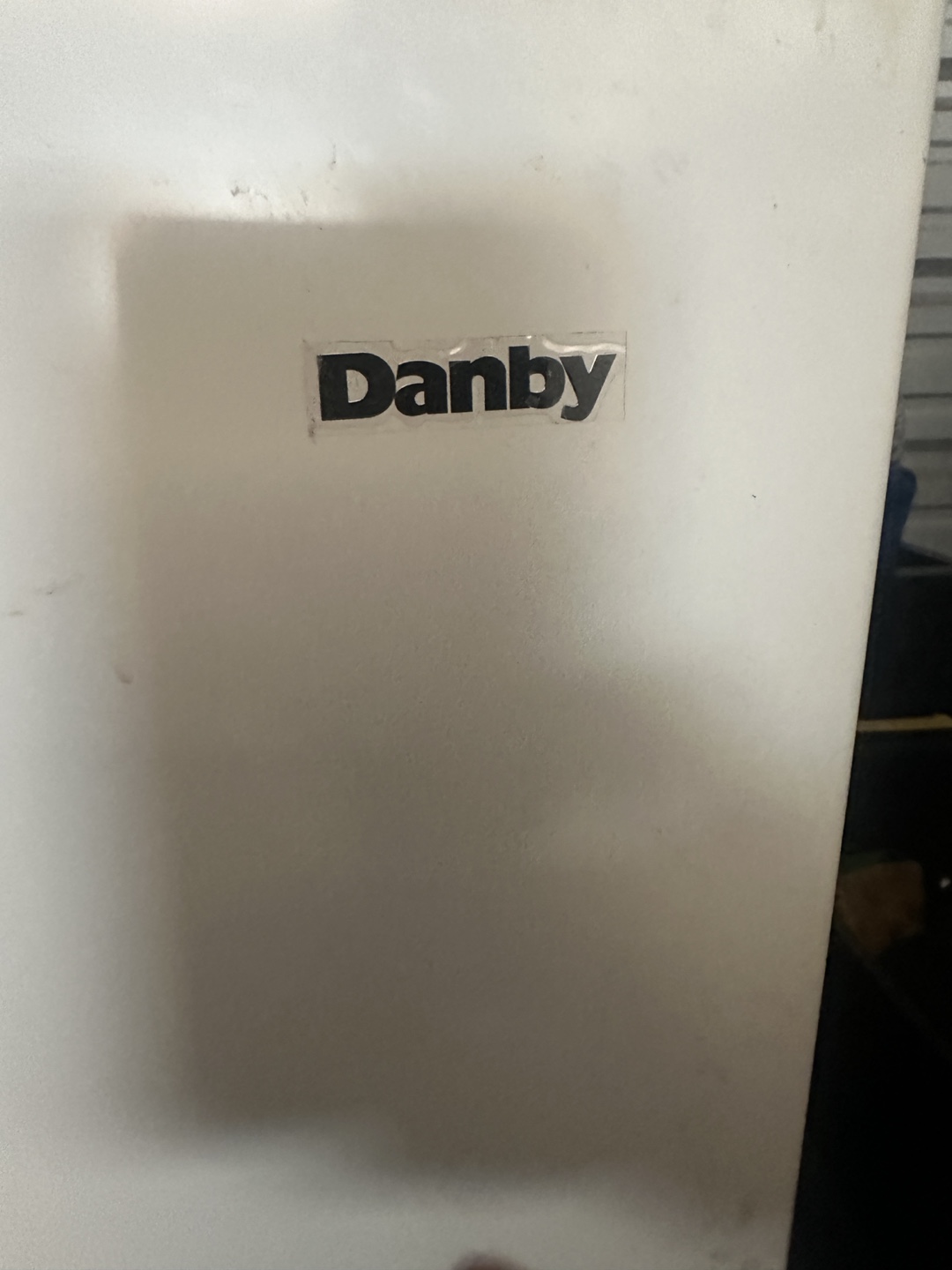 Danby Top-Freezer Refrigerator - photo 4
