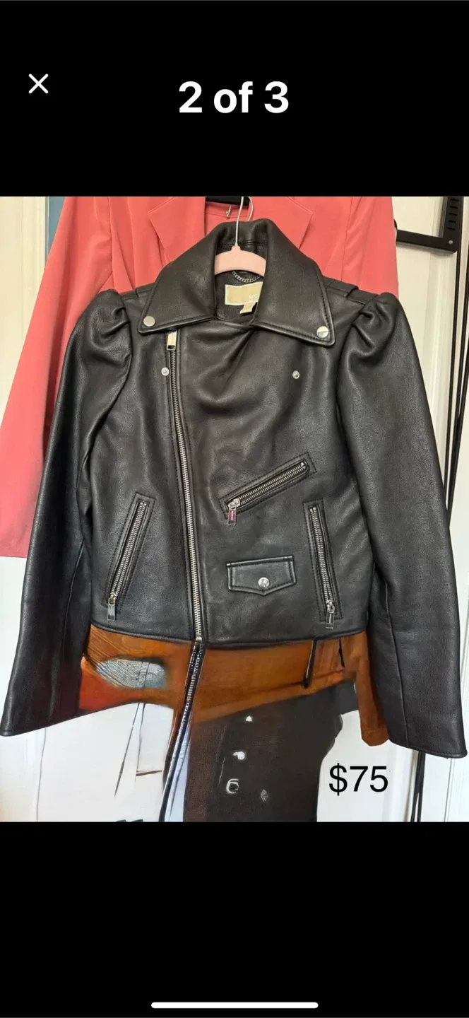 Assorted Women's Jackets image indicator(3)