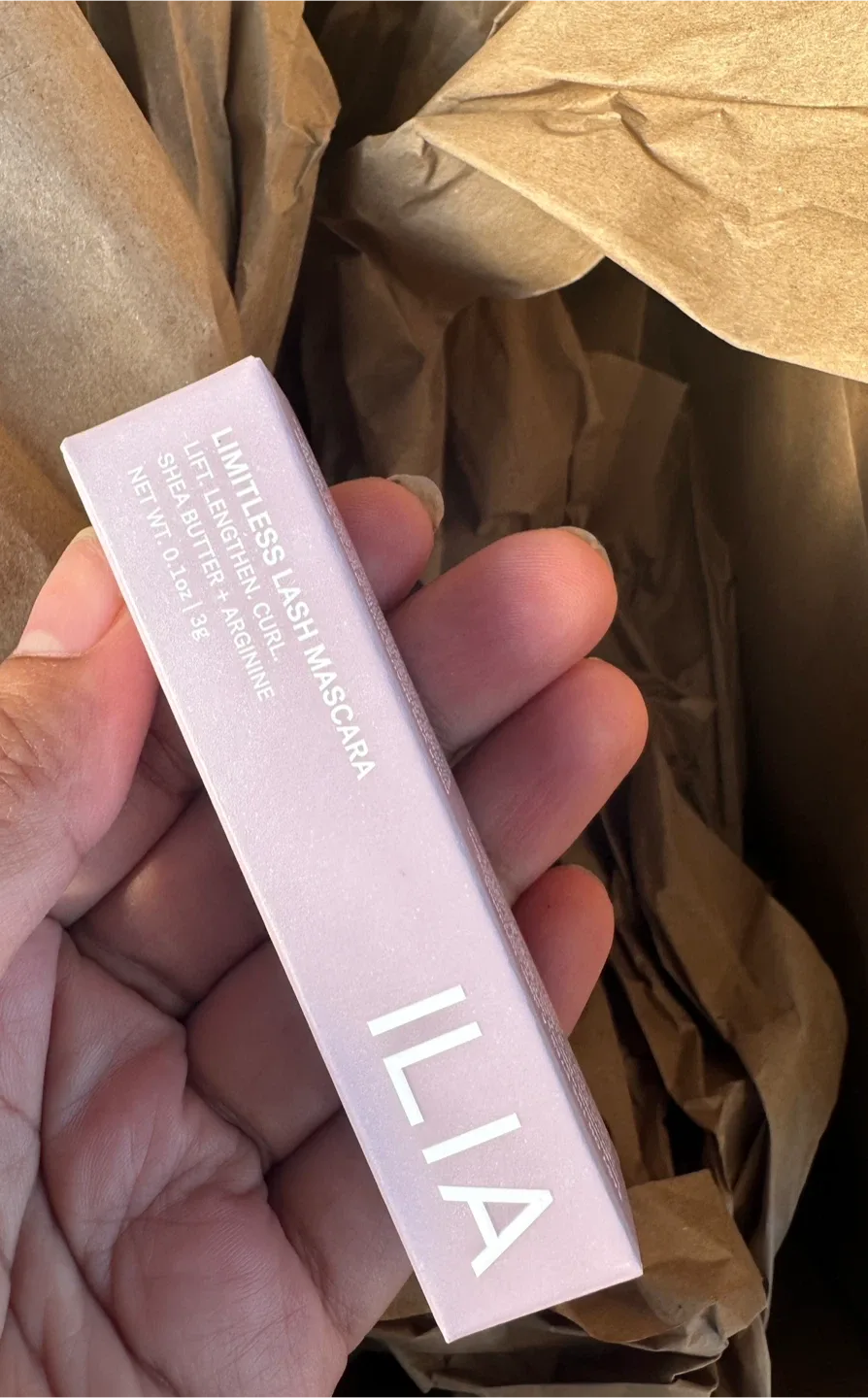 New - ILIA Limitless Lash Mascara - Shipping Availablee thumbnail