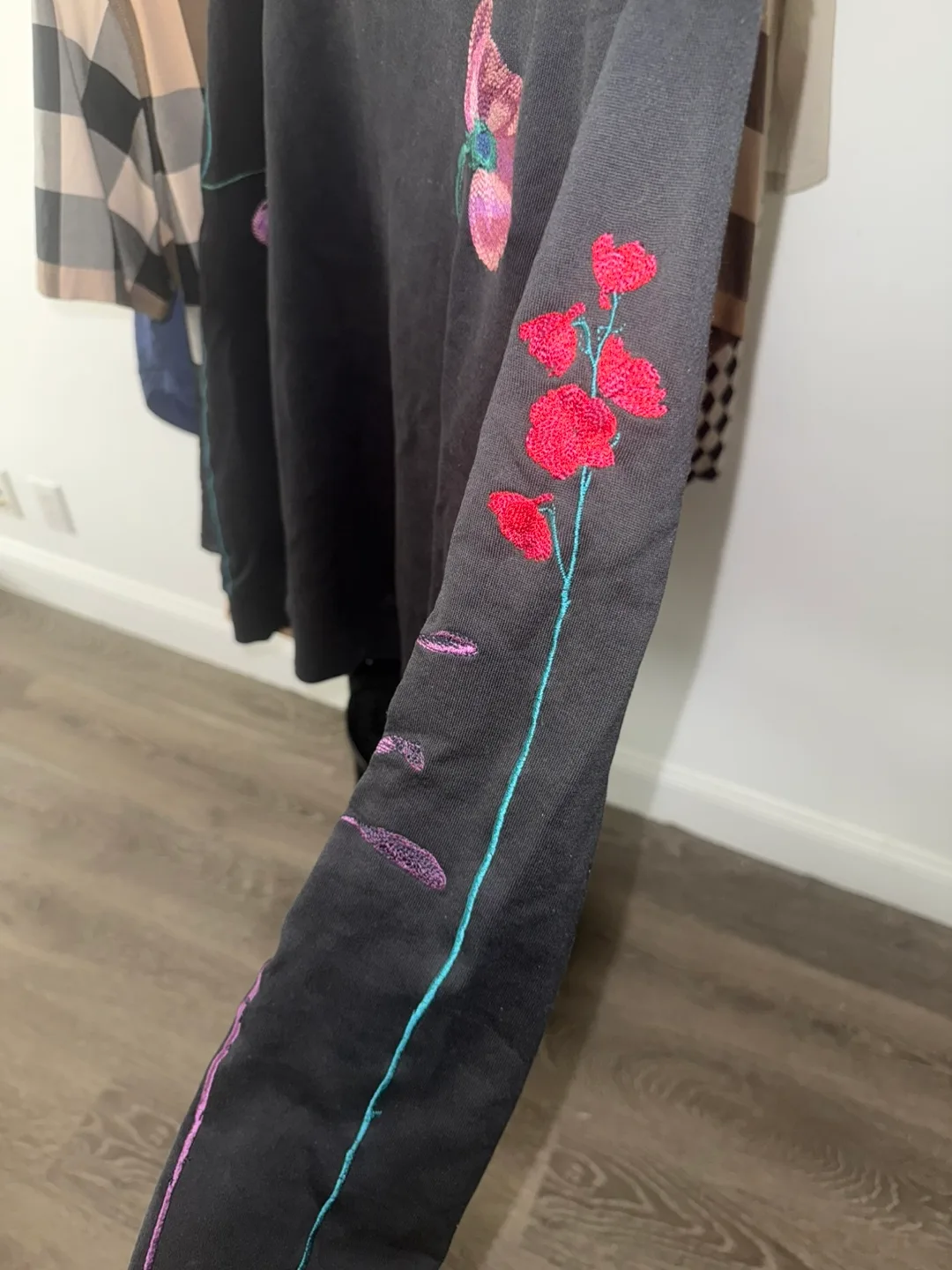 Paul Smith Black poppy Embroidered Sweatshirt image indicator(4)