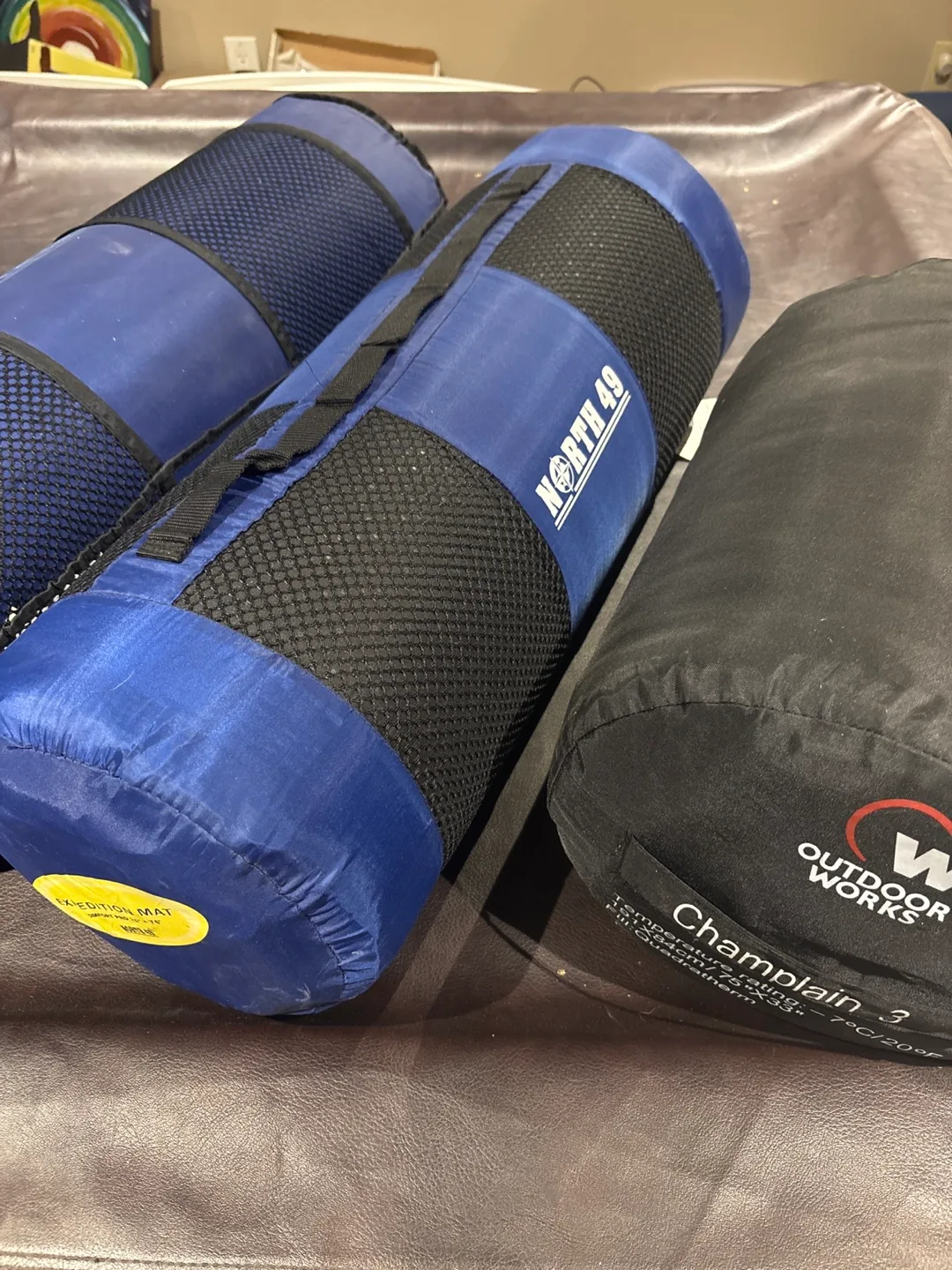 North 49 Expedition Mat - Comfort Pro 25" x 76" image indicator(3)