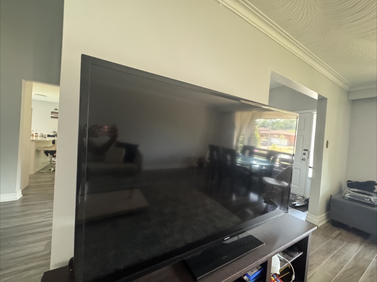 Samsung TV 65” and Media Console - photo 2