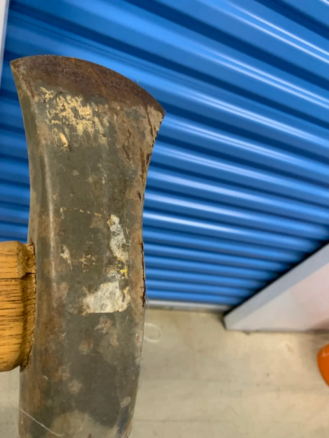 8 lb Splitting Maul with Hickory Handle image indicator(3)