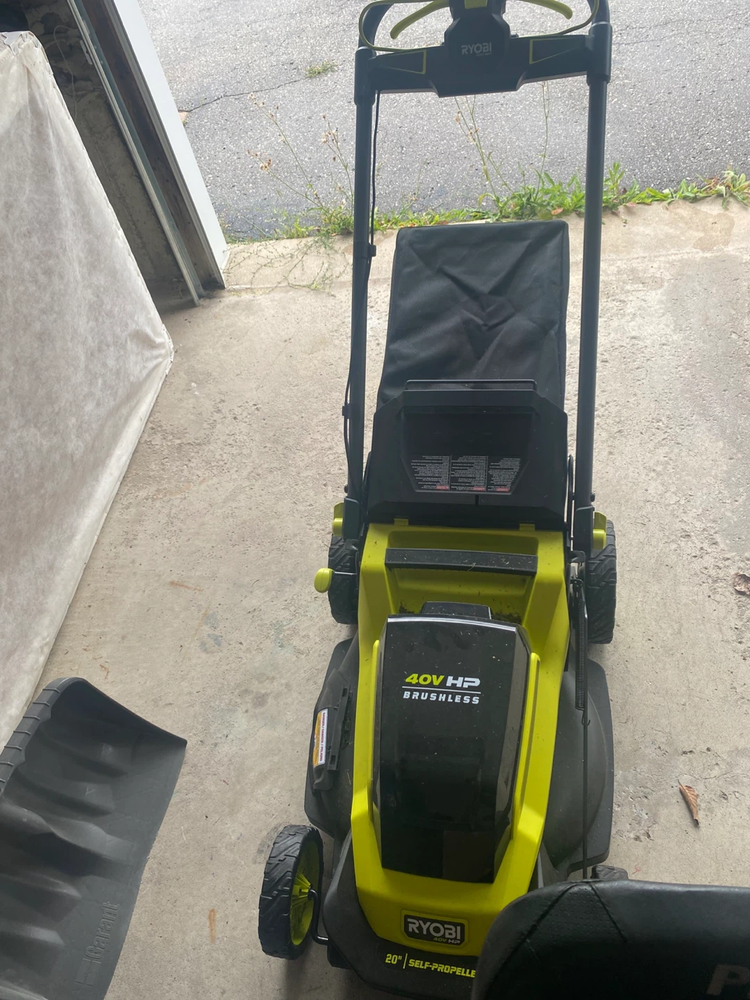 Ryobi 40V 20" Cordless Lawn Mower - photo 2