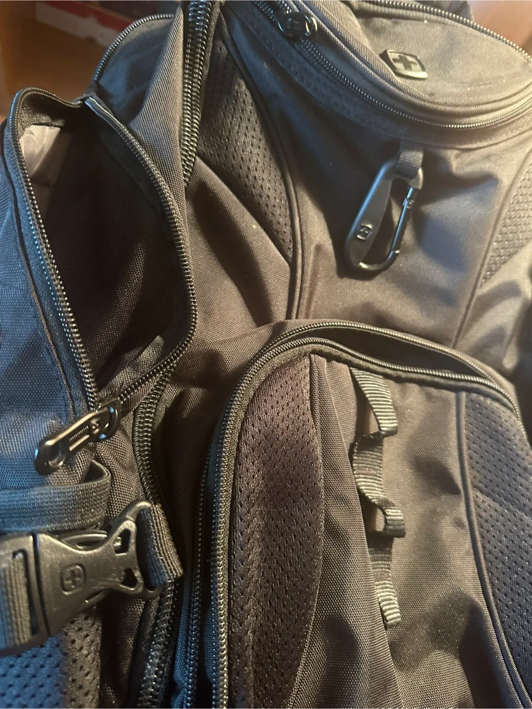 Back to School! Swiss Gear Black Backpack image indicator(6)