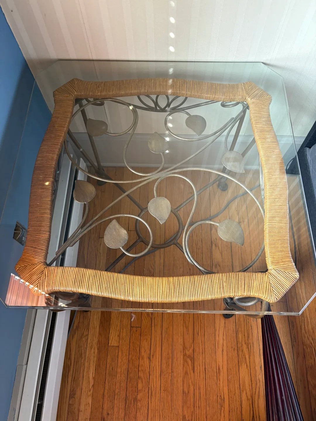Glass Top Accent Table image indicator(3)