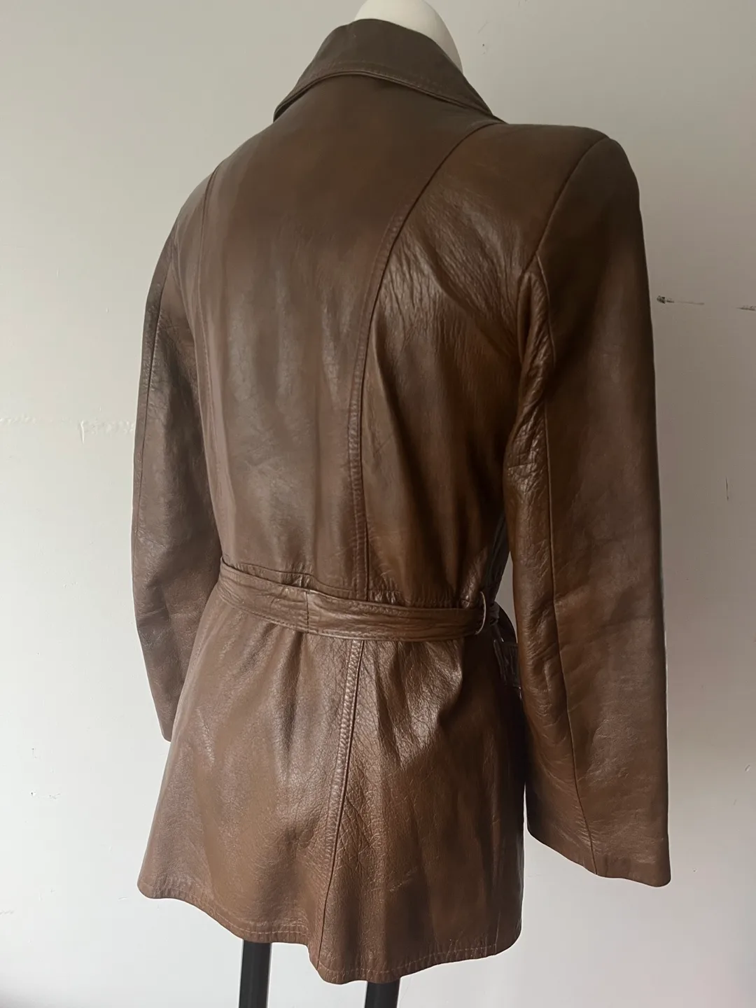 Vintage Leather Brown Jacket image indicator(2)