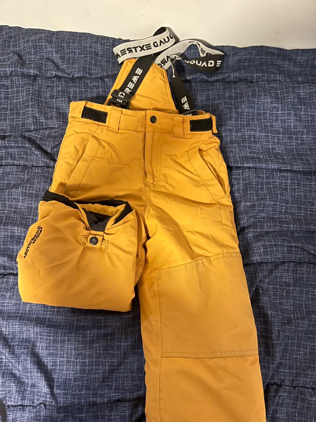 Kids' Five Nights at Freddy's Montgomery Gator Costume image indicator(5)