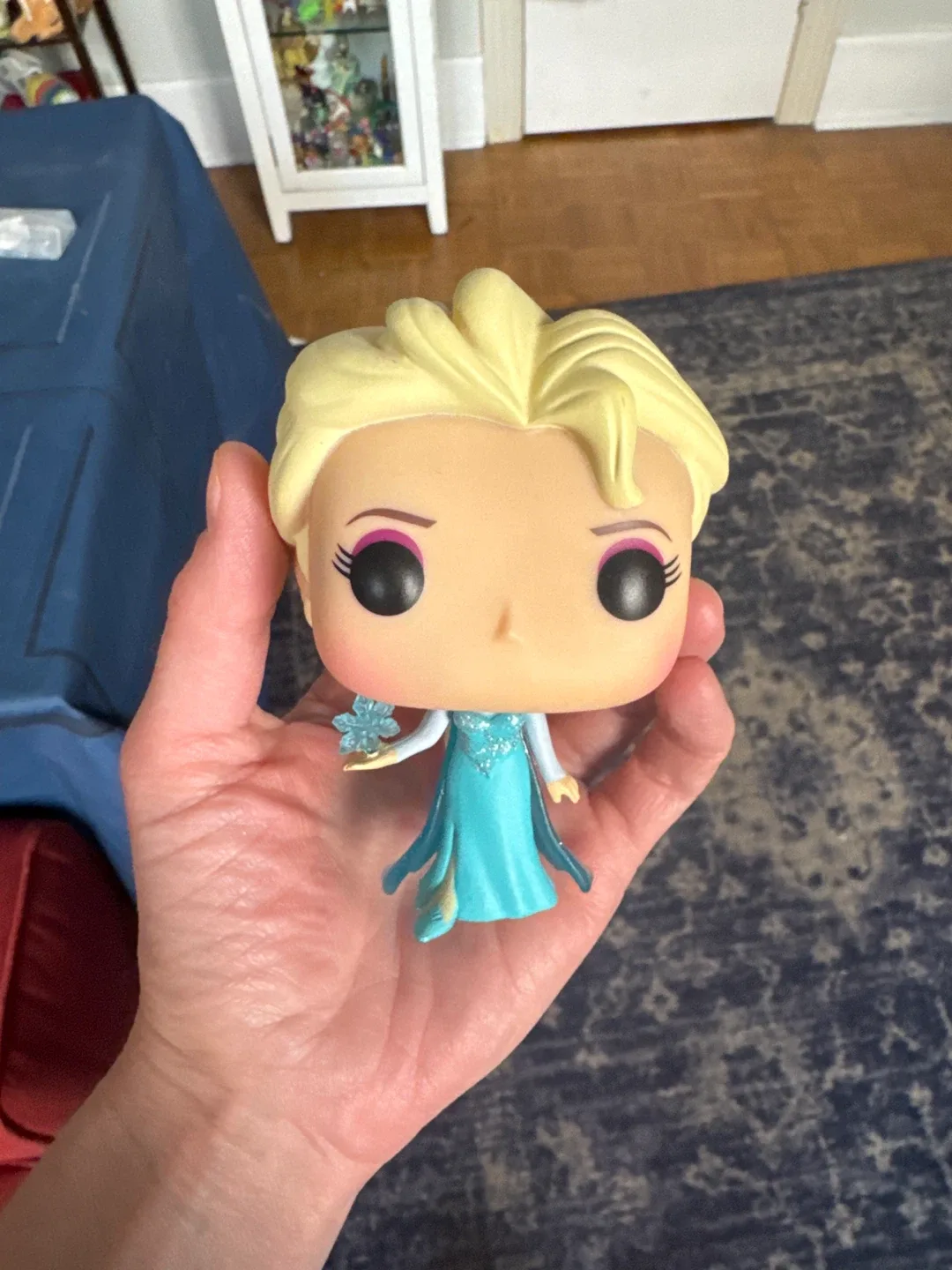 Funko Pop! Disney Frozen Elsa Figure thumbnail