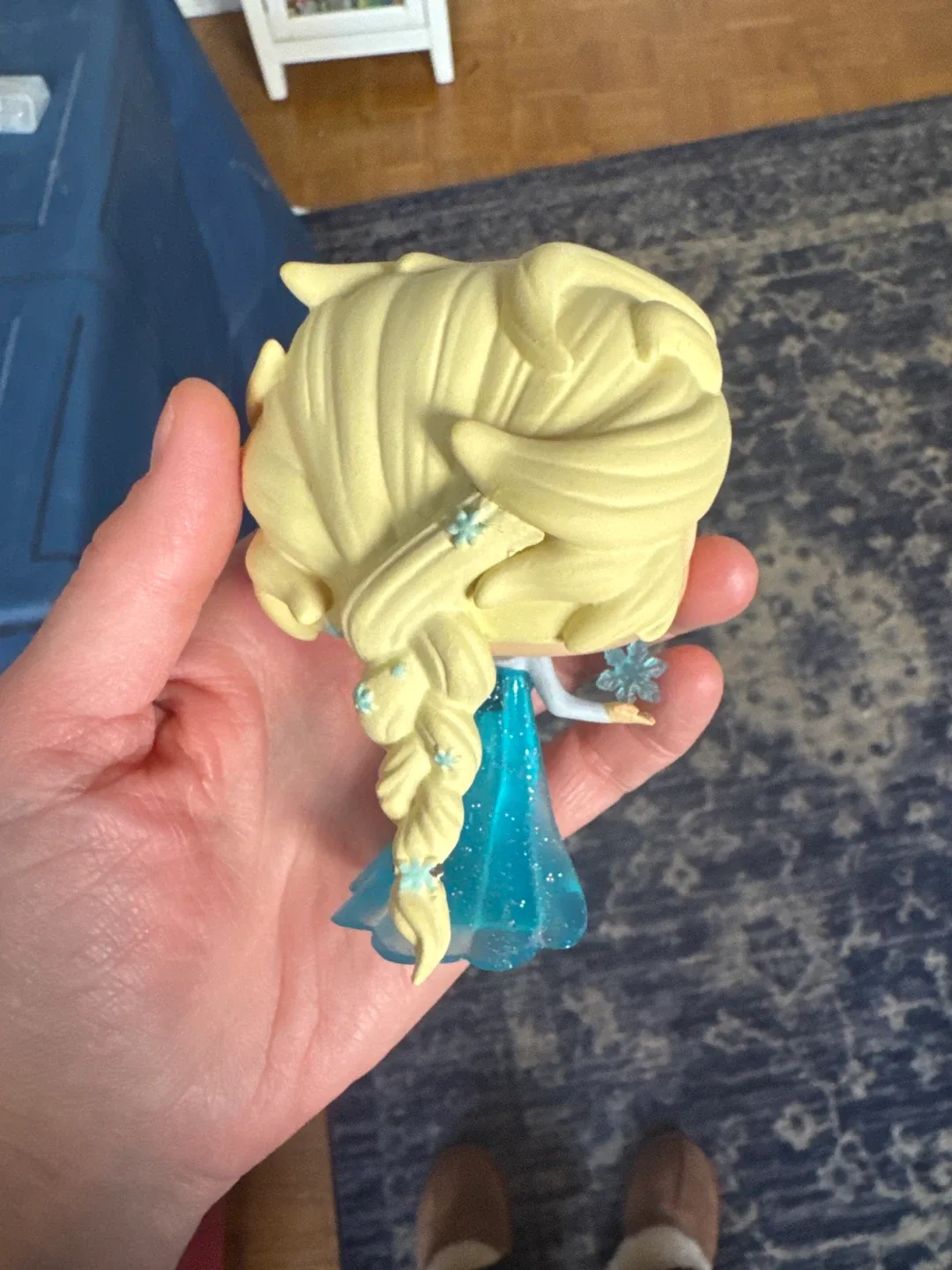 Funko Pop! Disney Frozen Elsa Figure image indicator(2)