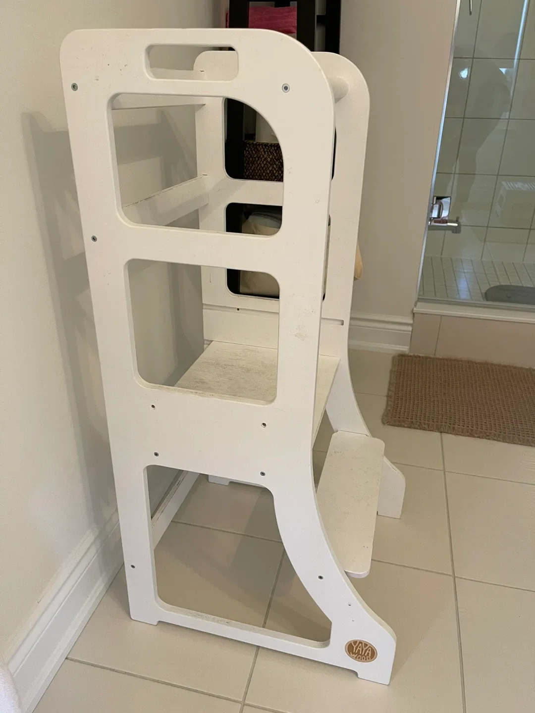 White Toddler Stool image indicator(4)