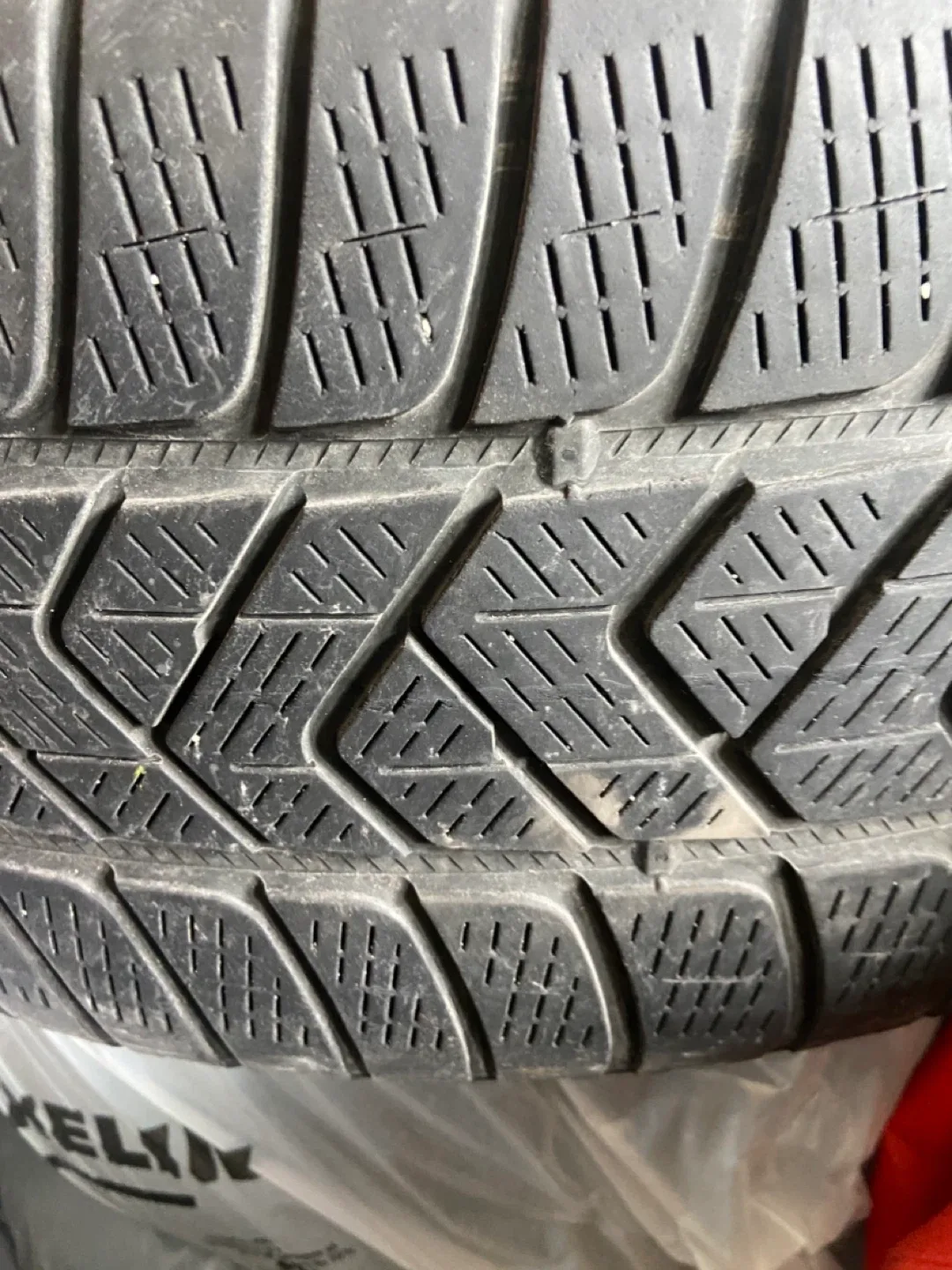 Winter tires for suv Mercedes Benz thumbnail