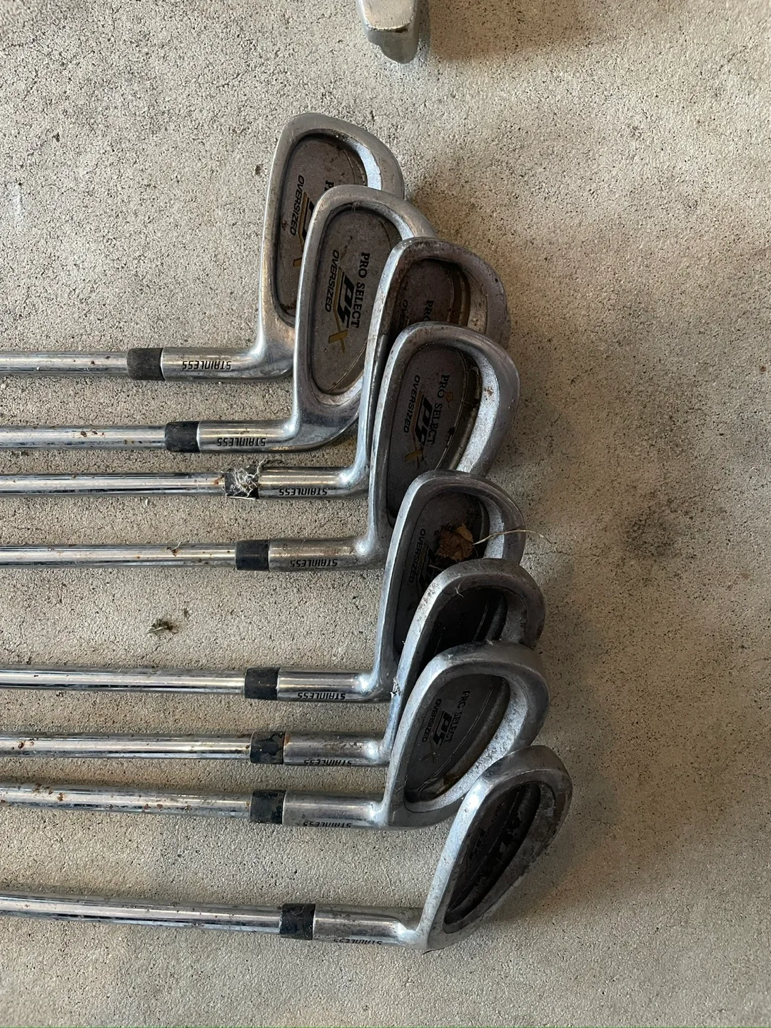 Golf Club Set image indicator(2)