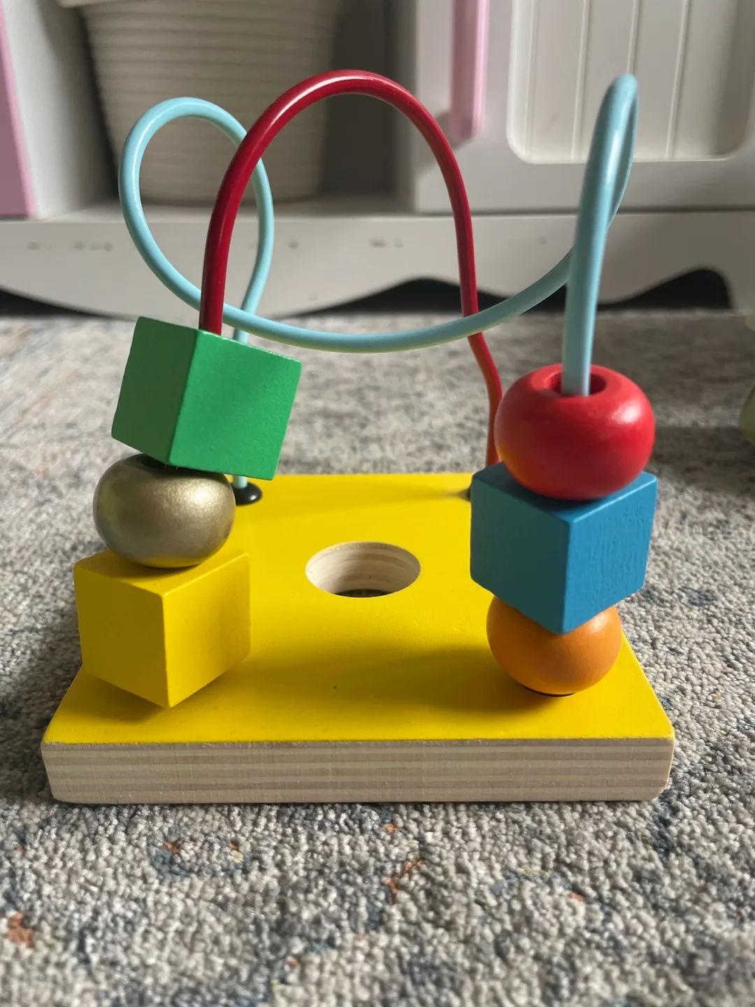 ELC Wooden Activity Cube with Shapes image indicator(2)