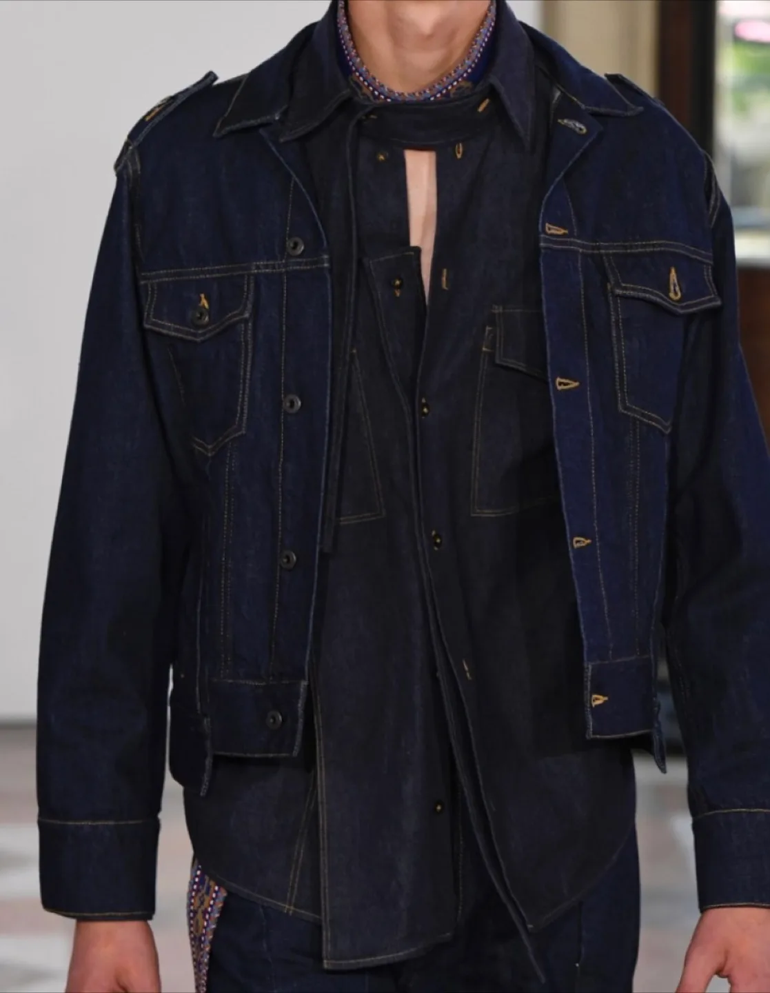 Valentino Runway piece Denim Shirt image indicator(6)