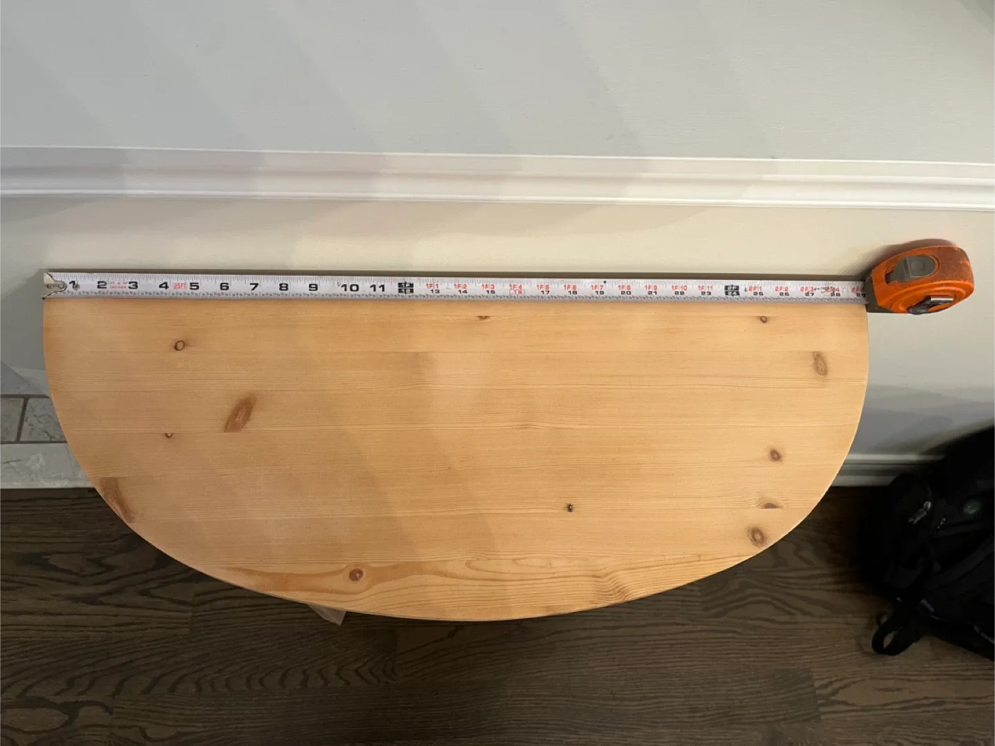 Wooden Half-Moon Console Table image indicator(2)